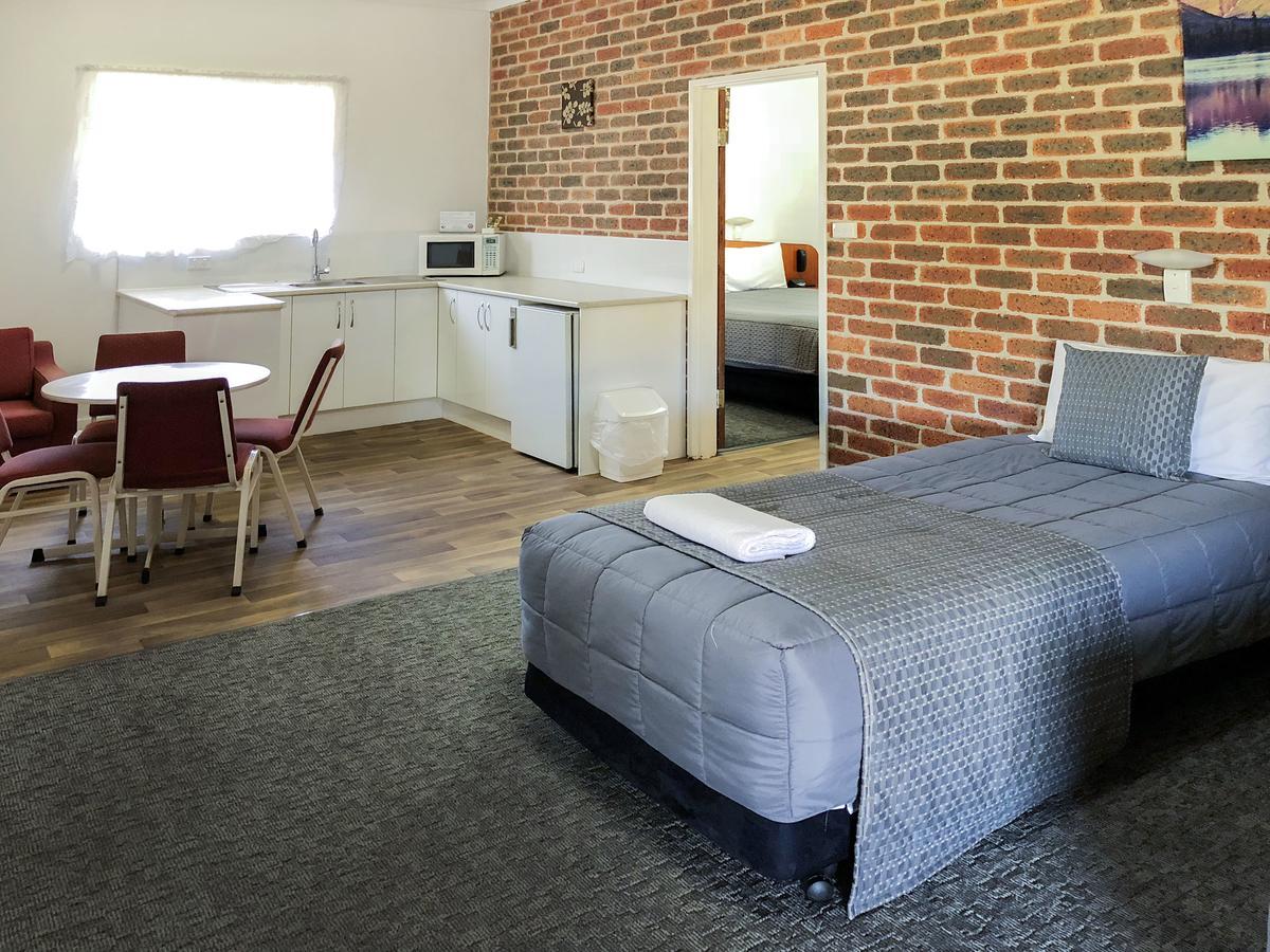 Leeton Heritage Motor Inn 외부 사진