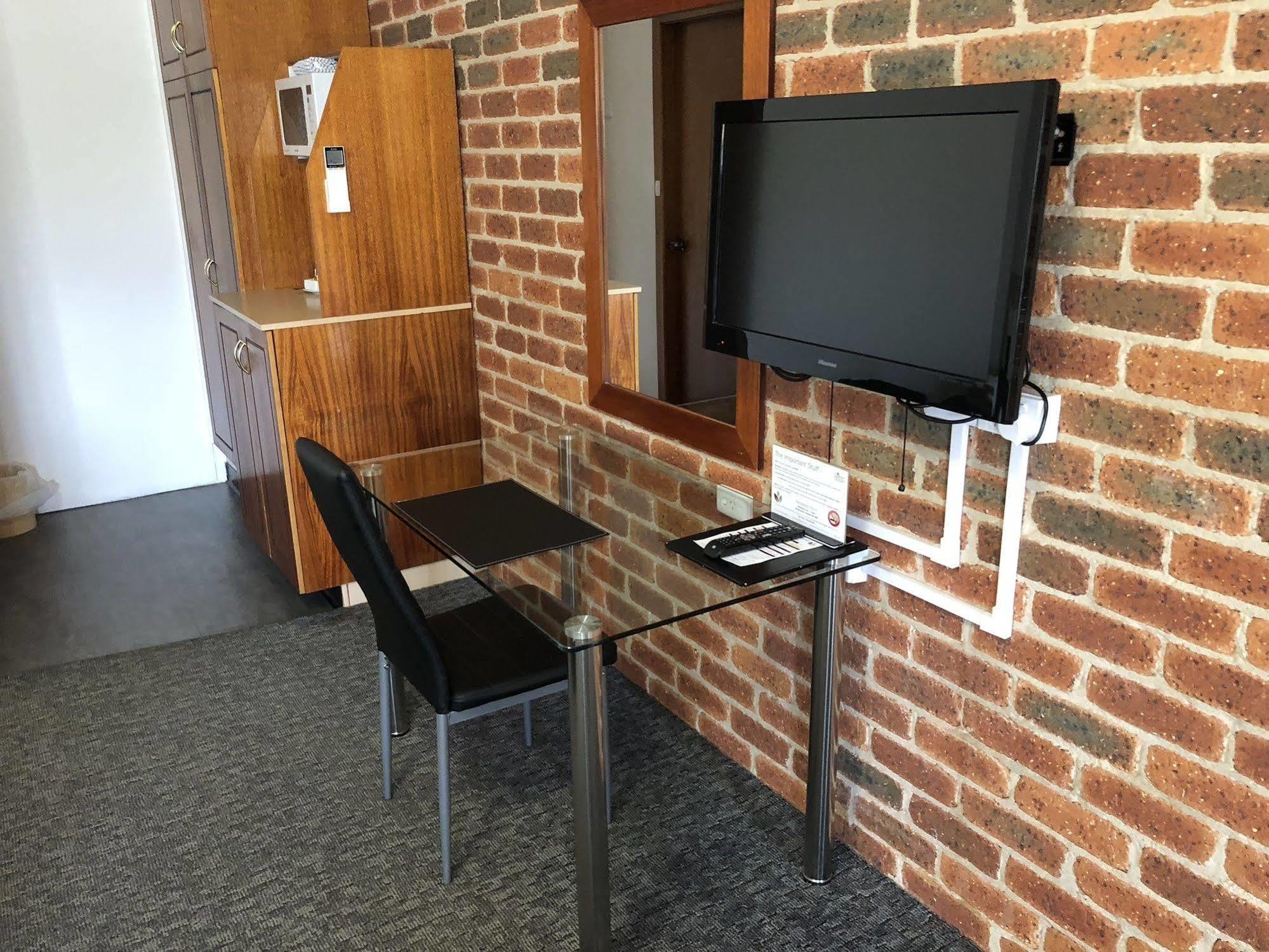 Leeton Heritage Motor Inn 외부 사진