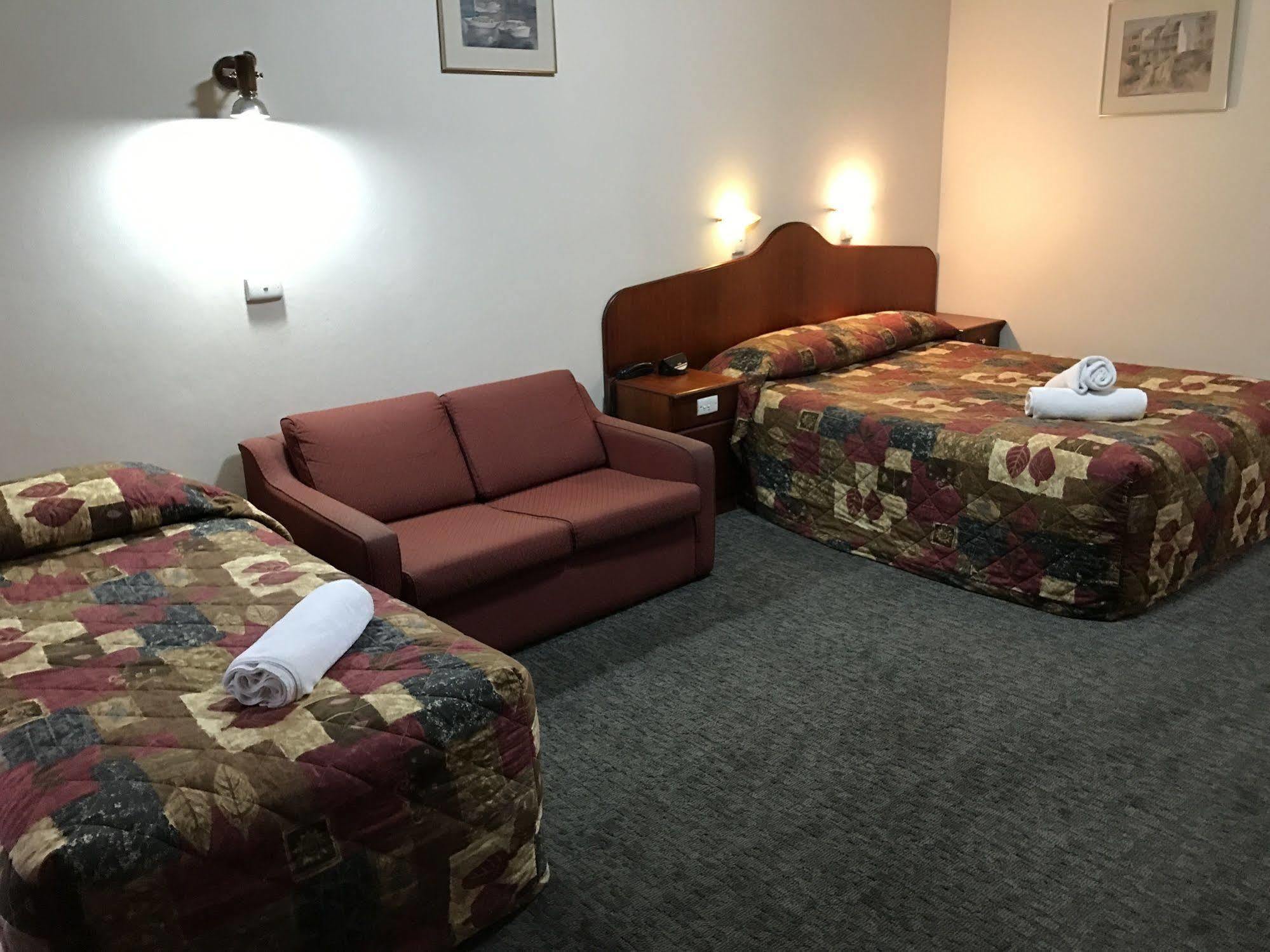 Leeton Heritage Motor Inn 외부 사진