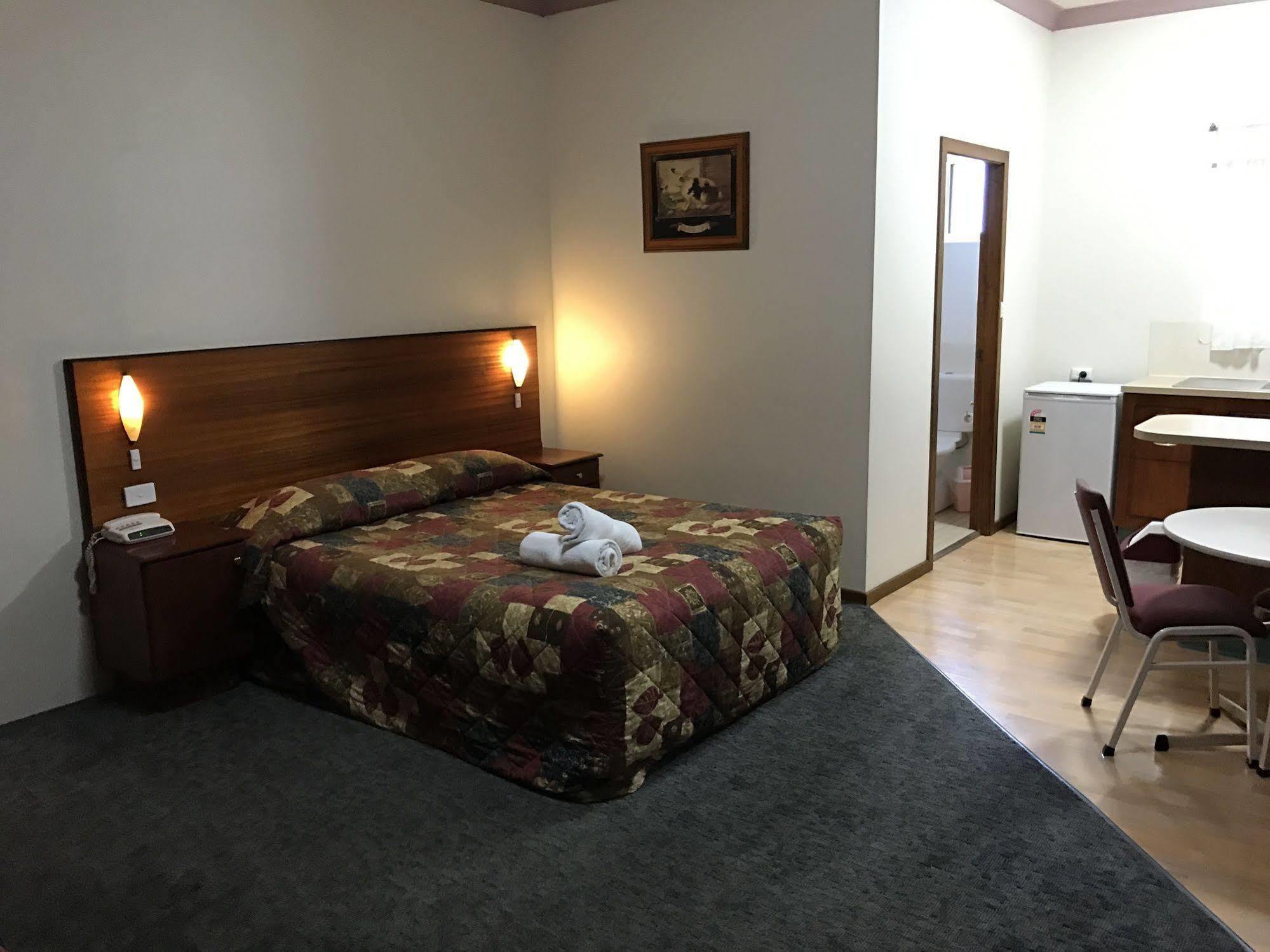 Leeton Heritage Motor Inn 외부 사진