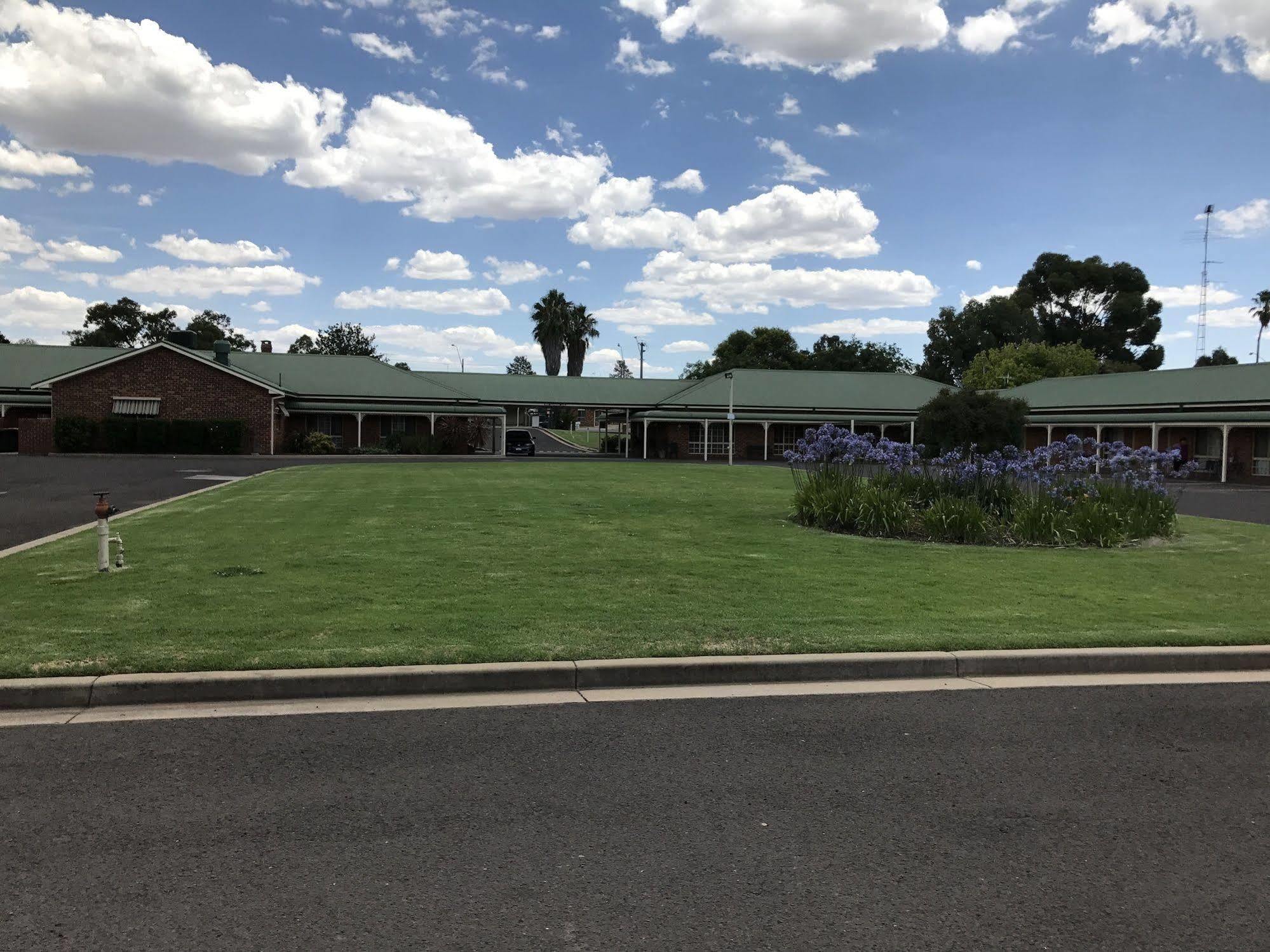 Leeton Heritage Motor Inn 외부 사진
